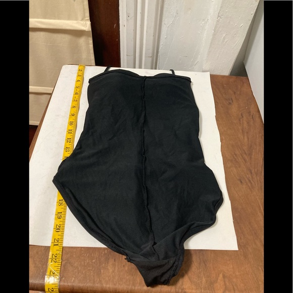 Ana black one piece - Picture 4 of 7